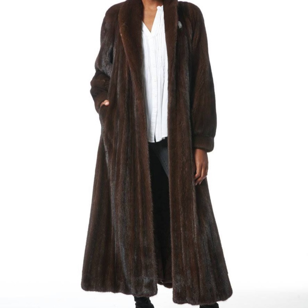 SAGA SELECT FEMALE MINK FUR COAT WITH FULL SWING